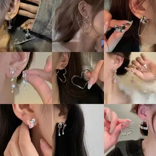 Women's Cold Style Diamond Ball Earline Earrings — feature 4