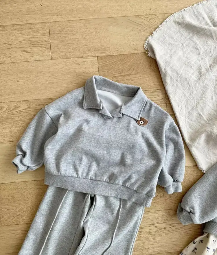 2026 Korean Boys Bear Collar Sweatshirt Set Grey — feature 10