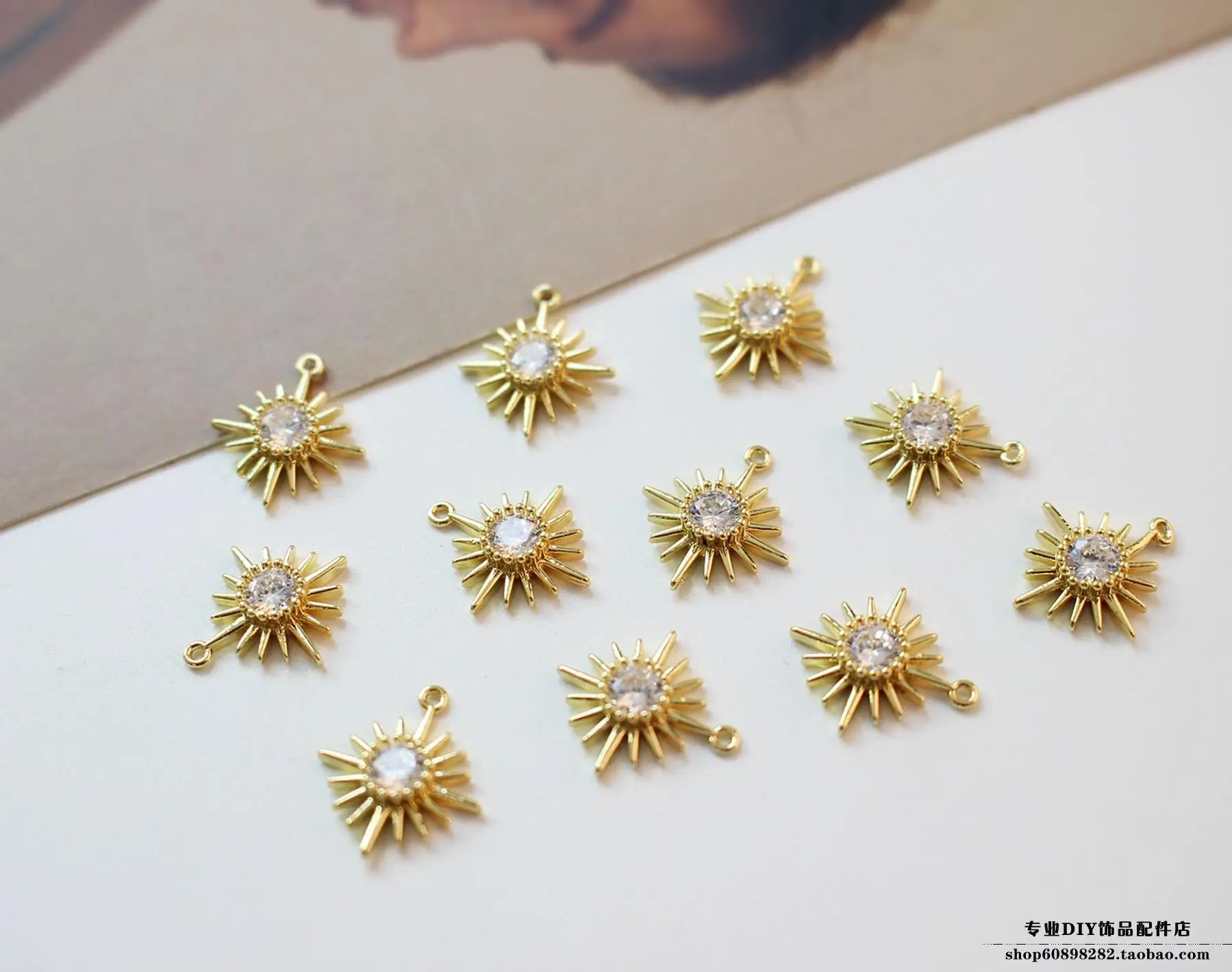 Copper Plated 18K True Gold Diamond Earrings Set — feature 15