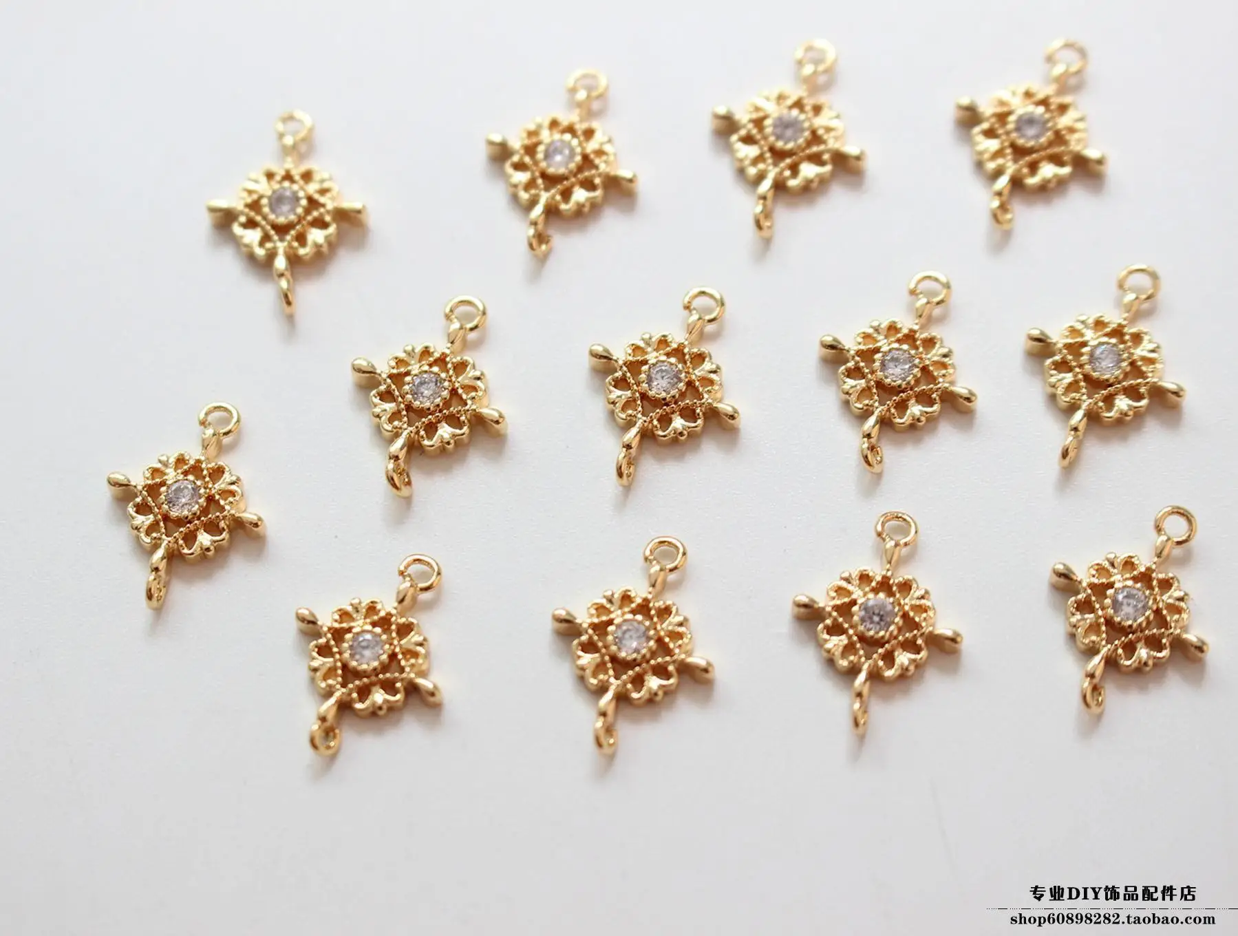 Copper Plated 18K True Gold Diamond Earrings Set — feature 7