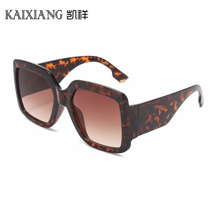 Women's Retro Box Sunshade Sunglasses Brown Tortie - Image 10