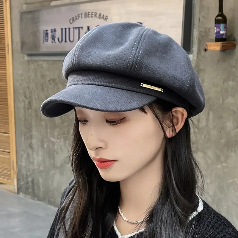 Women's Beige Winter Beret Hat with Leather Trim - Image 3