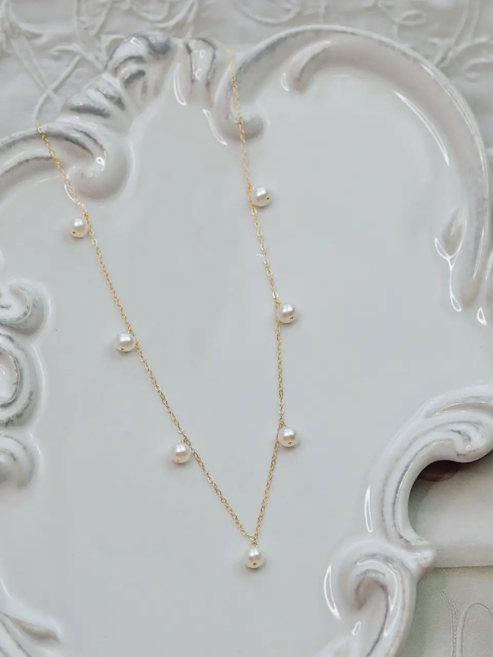 Elegant Pearl Necklace with 925 Silver Plating — feature 6