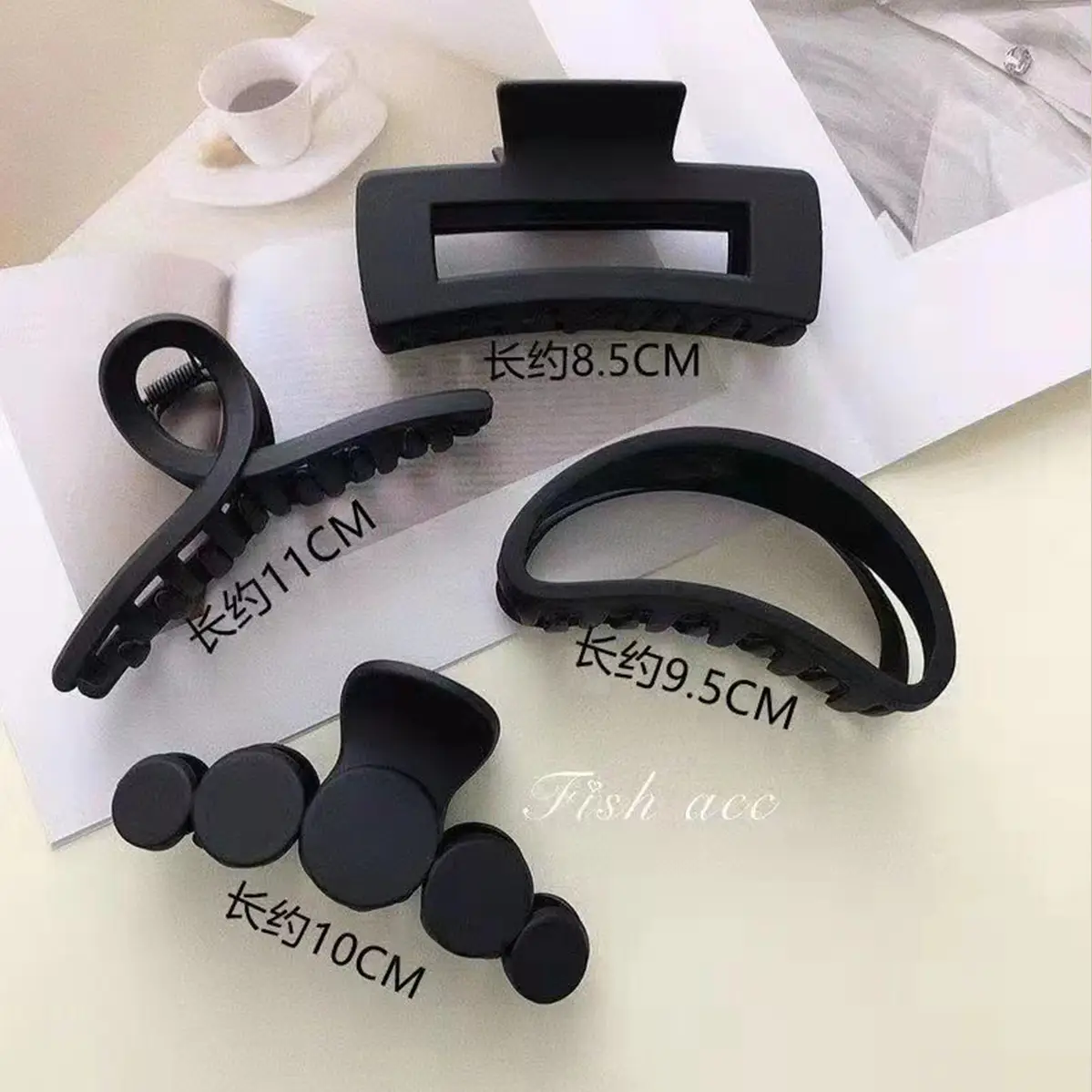 Matte Black Hairpin Clip for Girls with Retro Design - Image 15