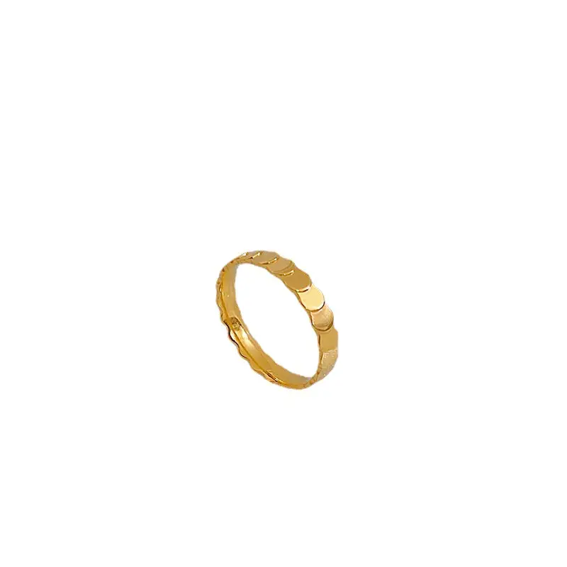 Minimalist Titanium Fish Scale Ring for Women - Image 5