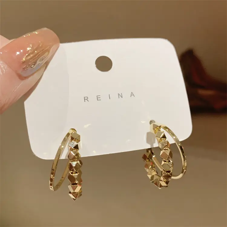 Korea Metal Broken Silver Earrings 2022 — feature 11