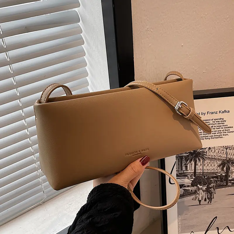 Women Crossbody Bag Beige Leather 2026 New Autumn
