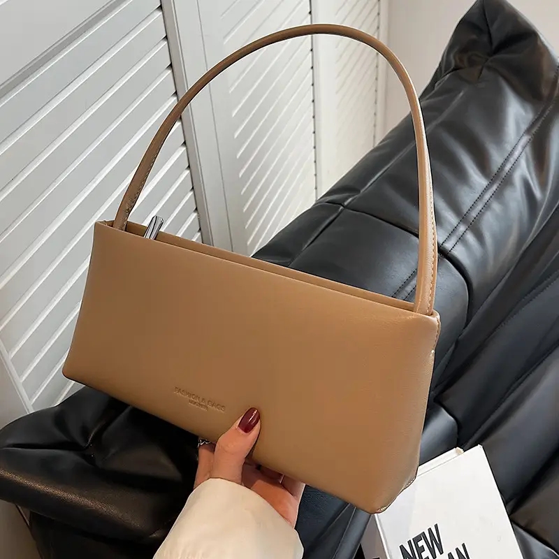Women Crossbody Bag Beige Leather 2026 New Autumn