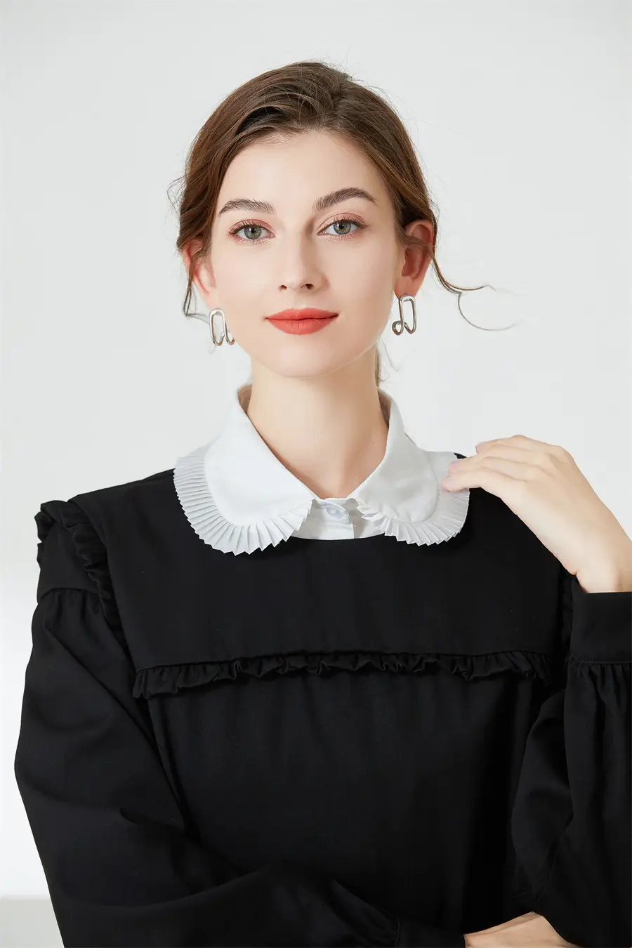 Age-Reducing Doll Collar Fake Collar White Cotton — feature 10