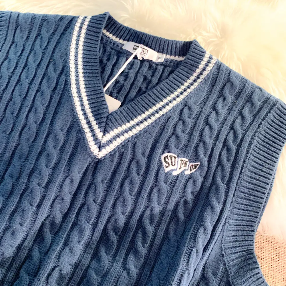 Japanese V-Neck Knitted Vest for Men Blue White - Image 2