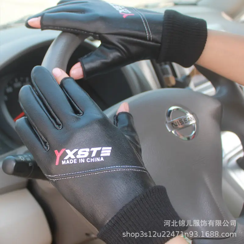 Men's Winter Crossbody Gloves with Touchscreen & Windproof Design