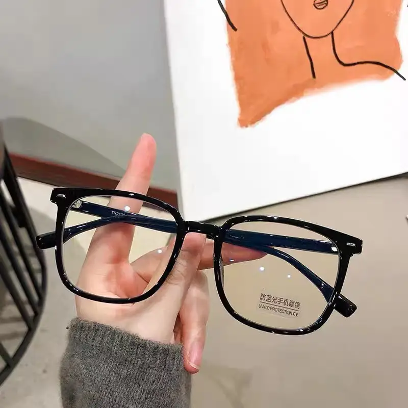 Anti-Blue Light Glasses for Women Large Frame Black - Image 2