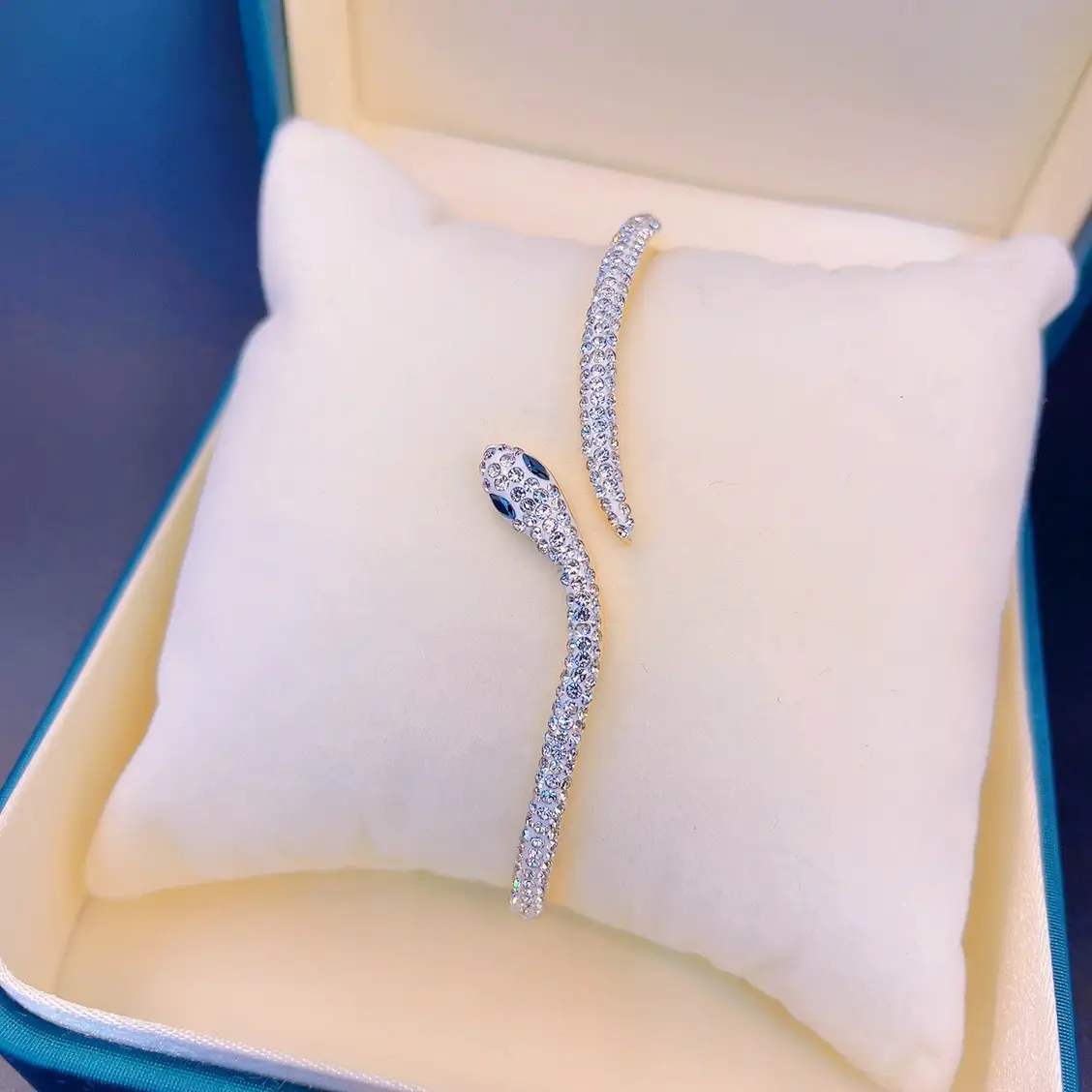 European & American Snake Shaped Titanium Steel Bracelet for Women - Image 4