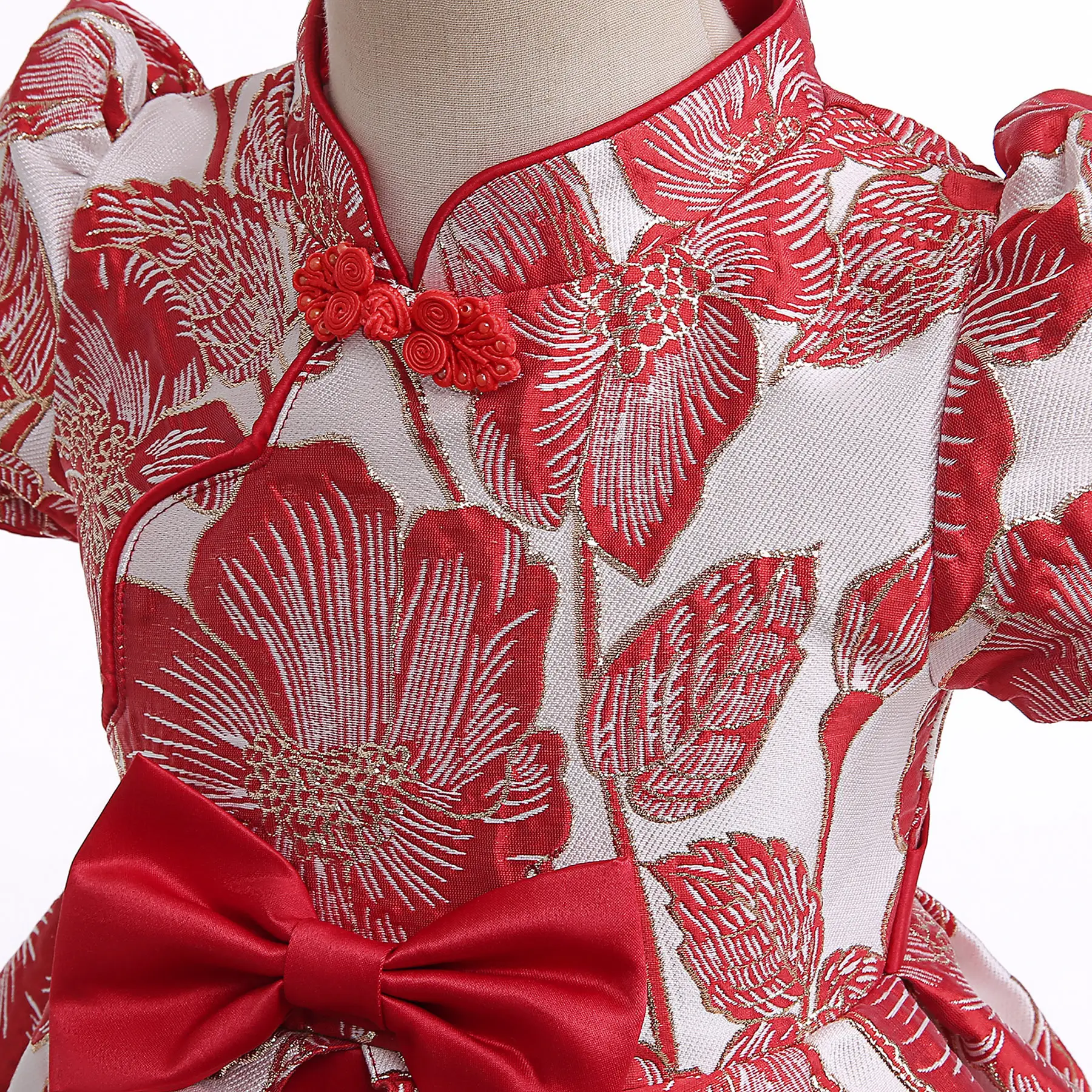Red Embroidered Chinese Style Cheongsam Dress for Girls