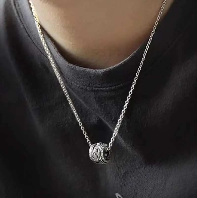 Vintage Thai Silver Pixiu Necklace Unisex Retro Art Accessory - Image 7