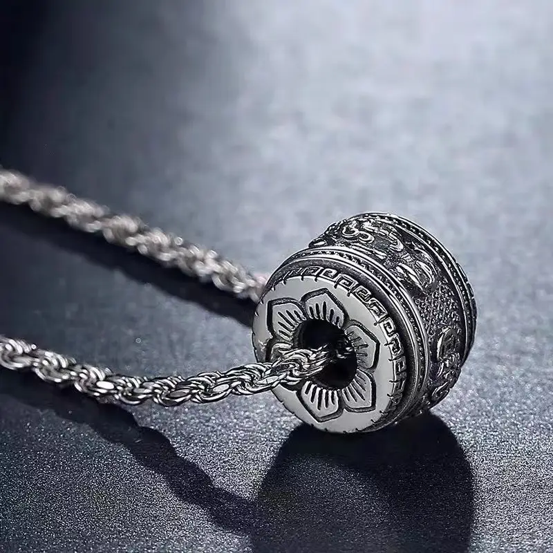 Vintage Thai Silver Pixiu Necklace Unisex Retro Art Accessory — feature 5