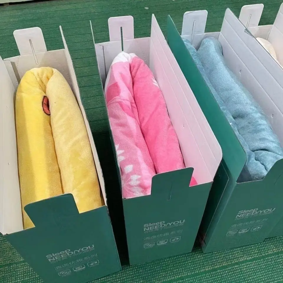 Ferret Velvet Blanket Air Conditioner Gift Box — feature 7