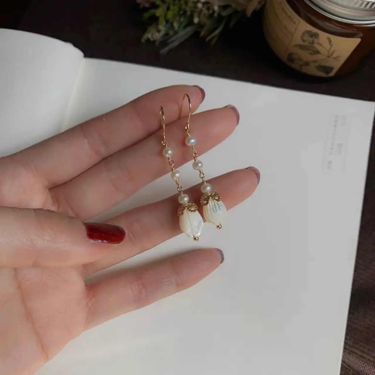 Tulip Pearl Earrings 14K Gold White Butterfly Shell - Image 3