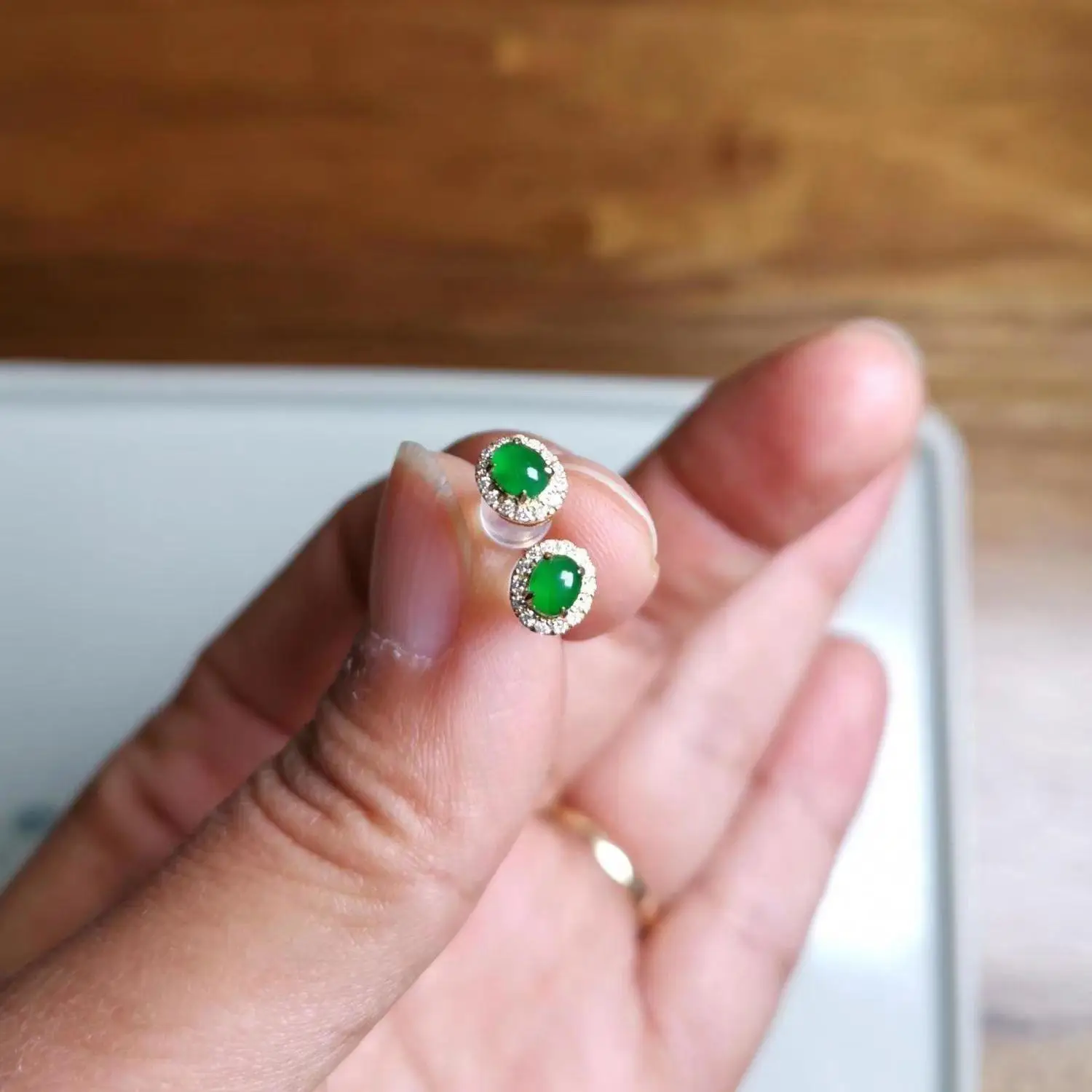 Natural Imitation Green Egg Earrings Small S925 Silver