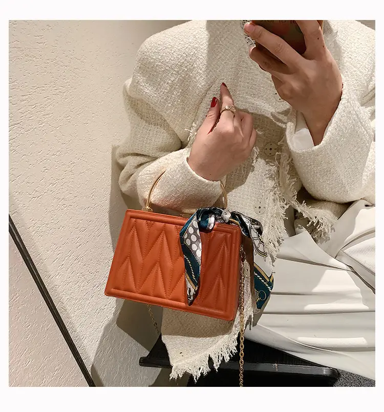 Pink Pleated Silk Scarf Bag with Chain Handle — feature 20