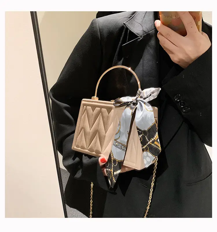 Pink Pleated Silk Scarf Bag with Chain Handle — feature 22