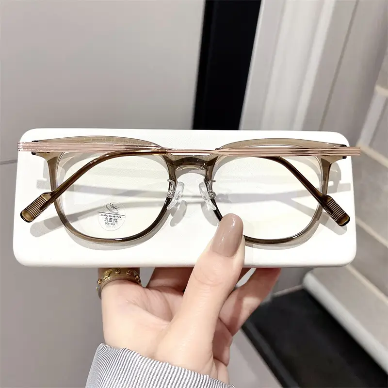 Ultra Light Cold Tea Eyeglasses Women Korean Style — feature 9