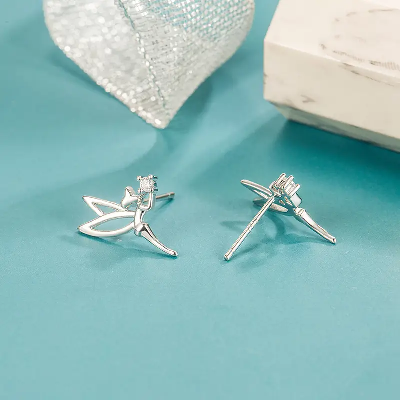 Diamond Flower Earrings for Women Silver Leaf Design - Image 4