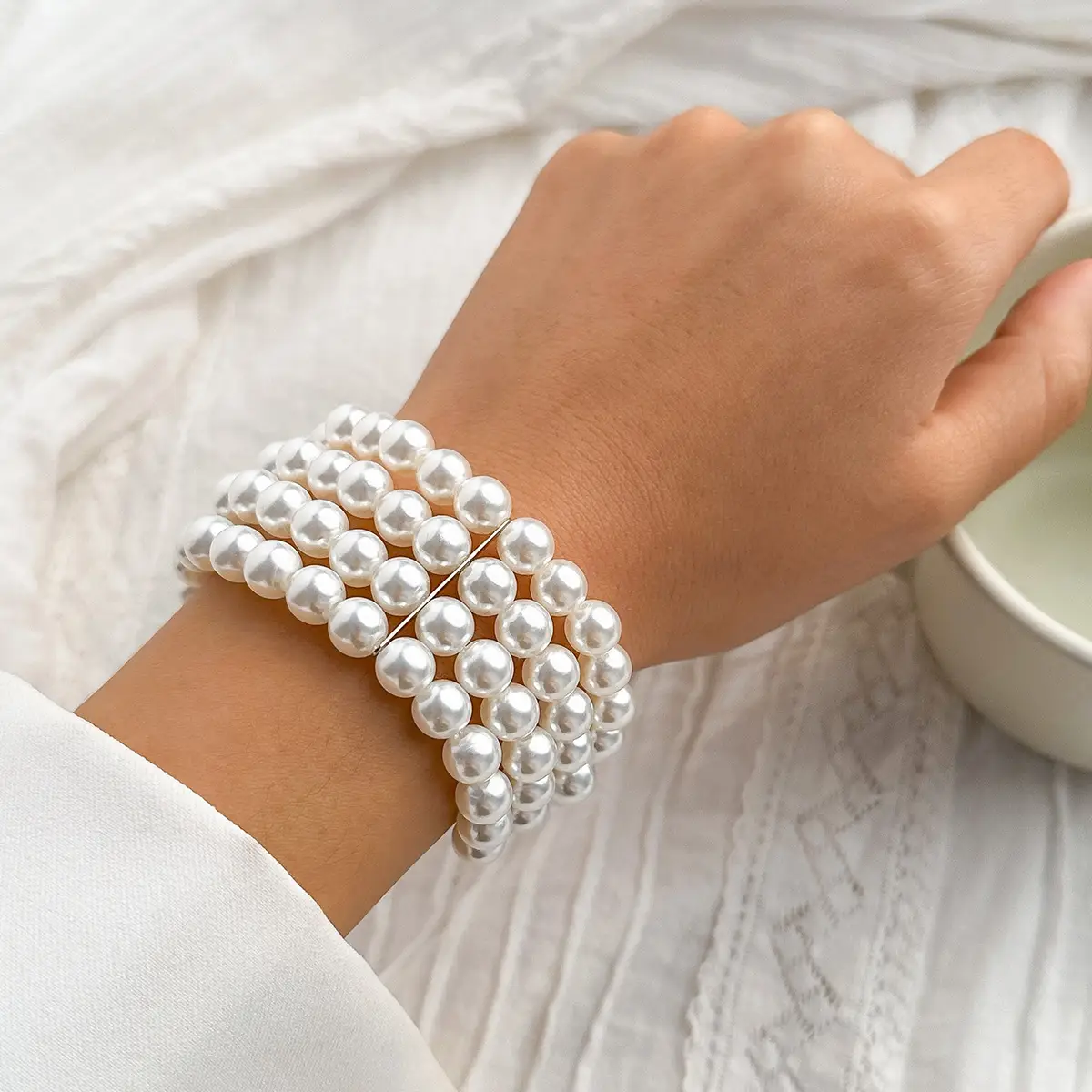 Multi-layer Pearl Choker for Women European American
