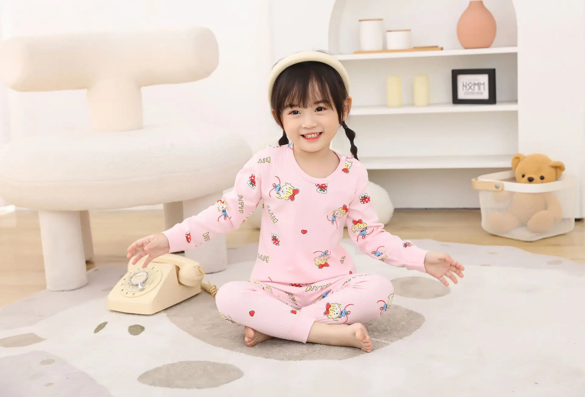 Children Cotton Pajamas Set with Rabbit Print — feature 3