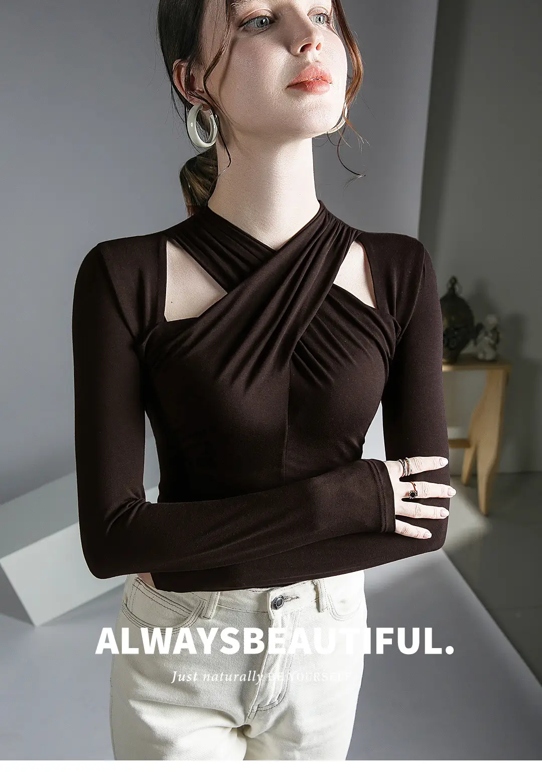 Hanging Neck Top Long Sleeve Black Underwear — feature 1