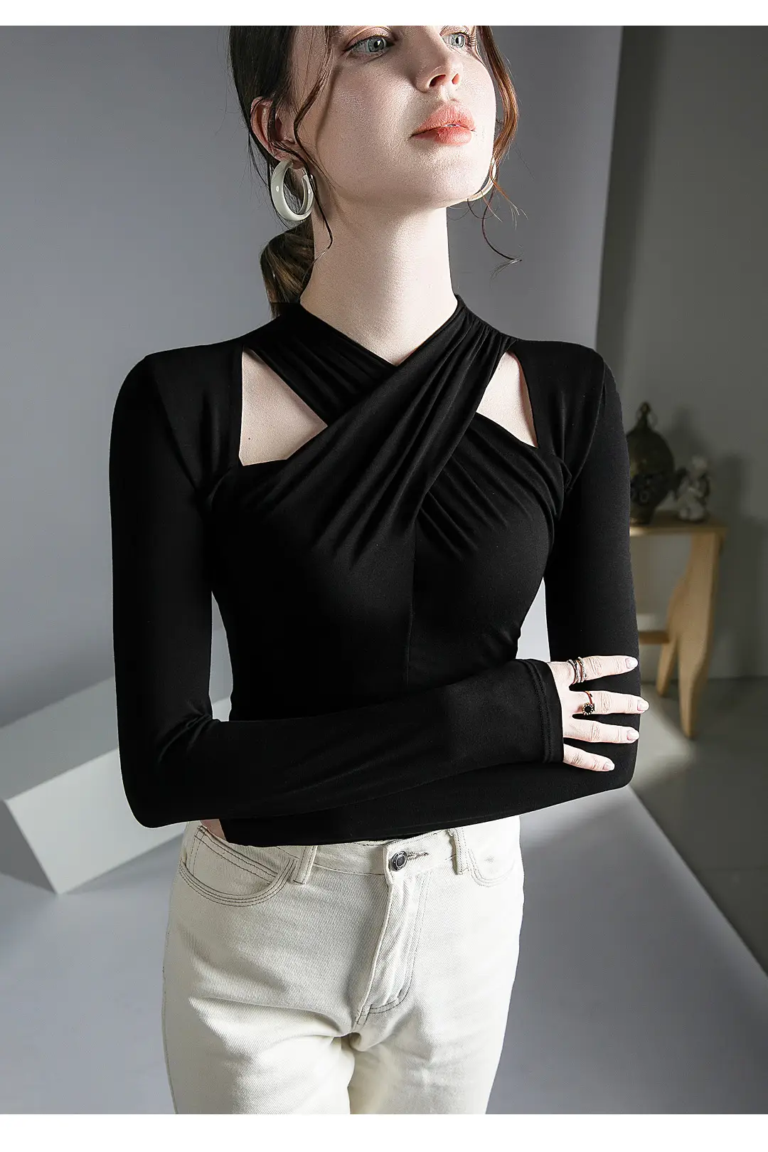 Hanging Neck Top Long Sleeve Black Underwear — feature 10
