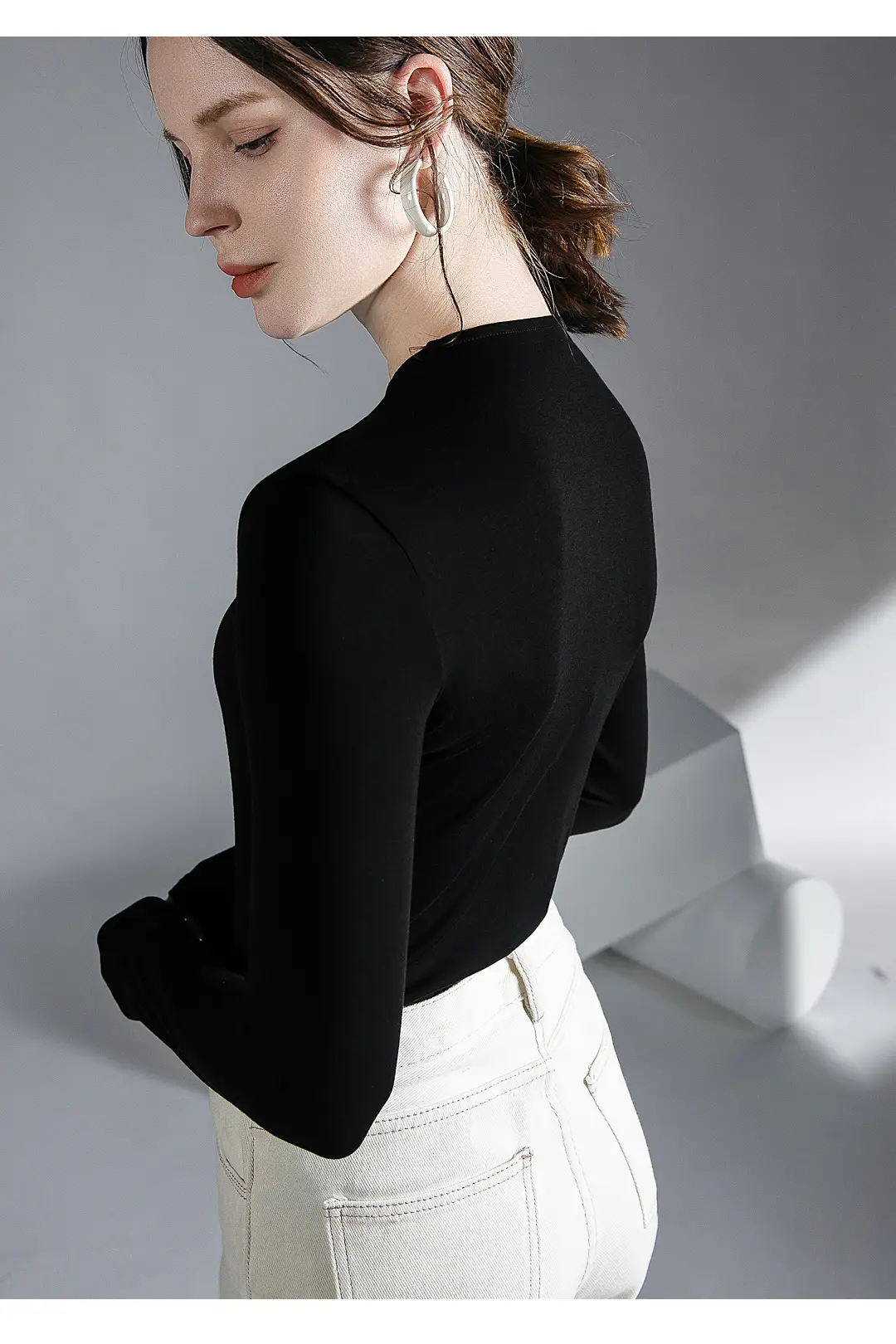 Hanging Neck Top Long Sleeve Black Underwear — feature 11