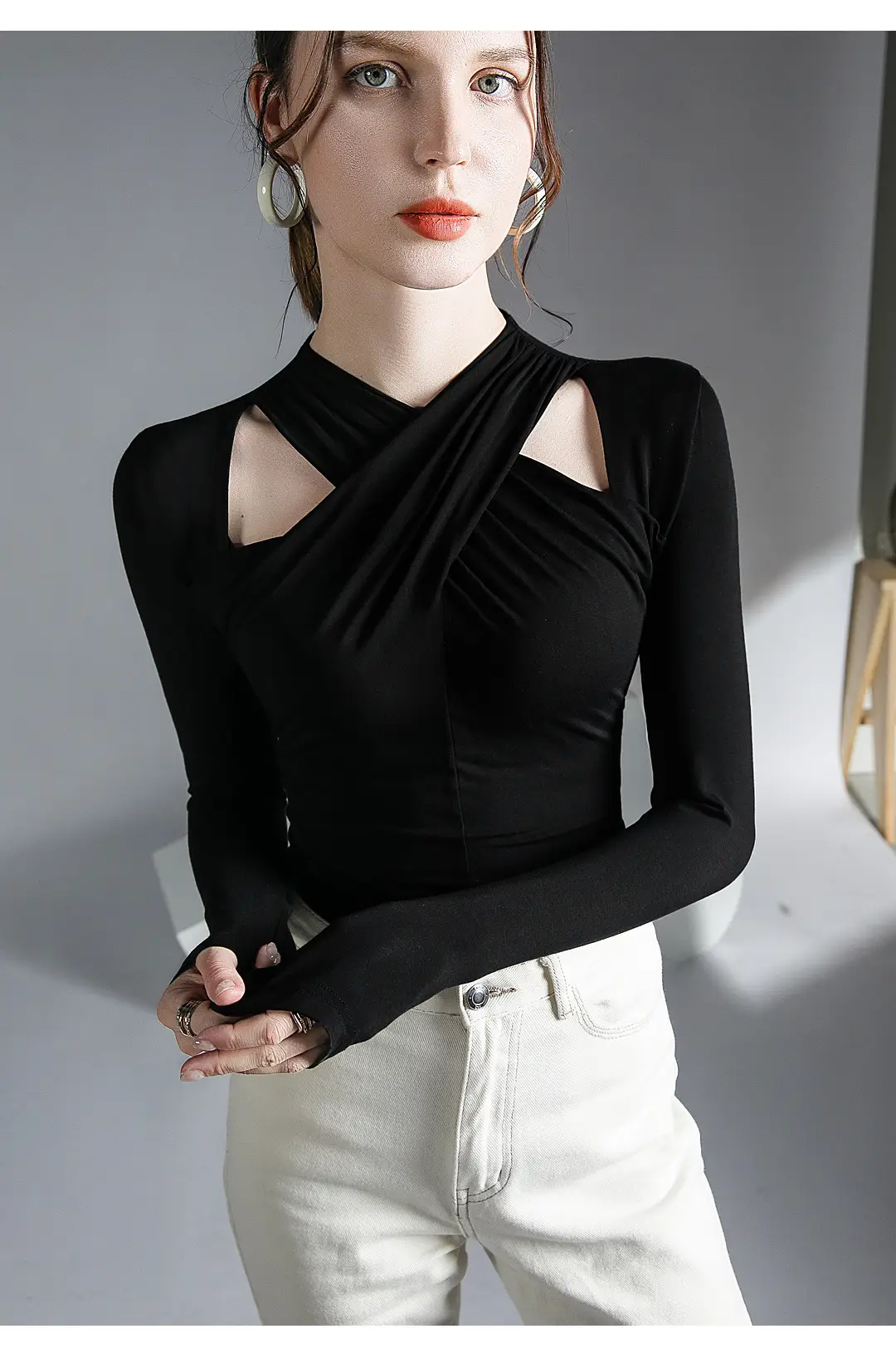 Hanging Neck Top Long Sleeve Black Underwear — feature 9