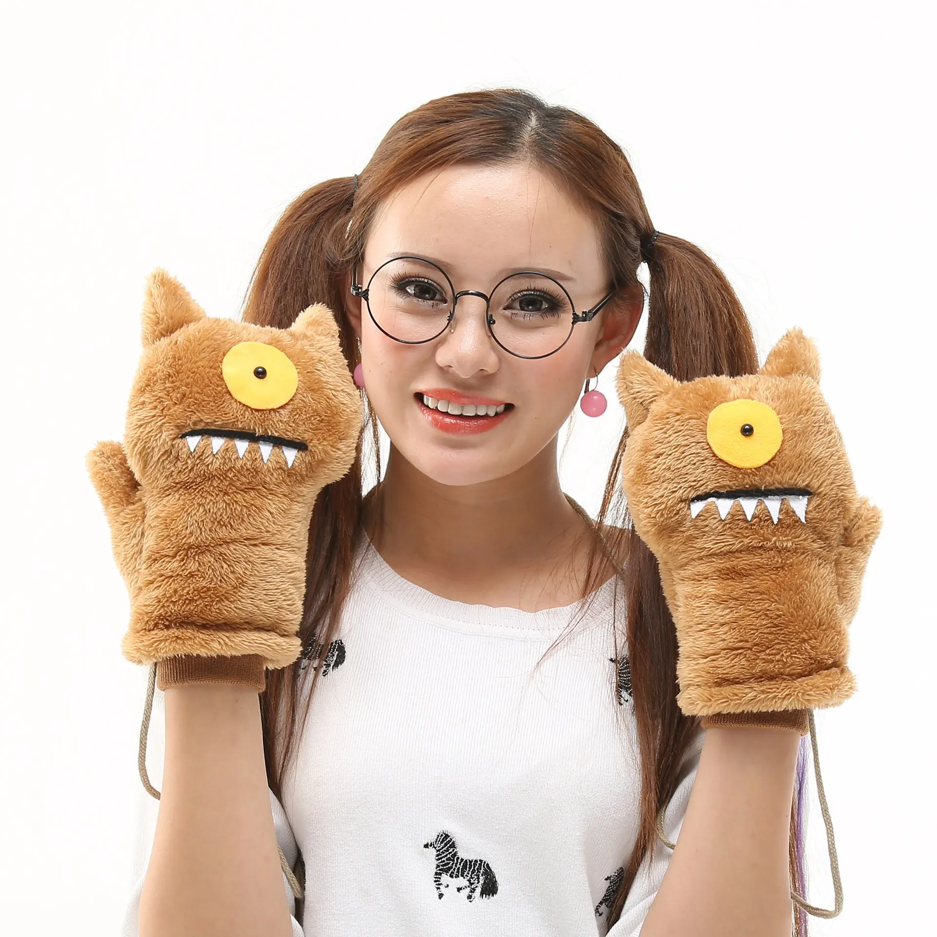 Plush Cartoon Monster Winter Gloves for Women - Image 3