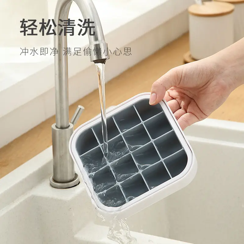 Silicone Ice Cube Tray with Lid for Home Use - Image 6