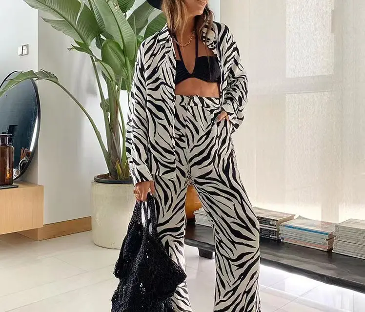 Printed Loose Suit Long Sleeve Straight Tube Jumpsuit — feature 7