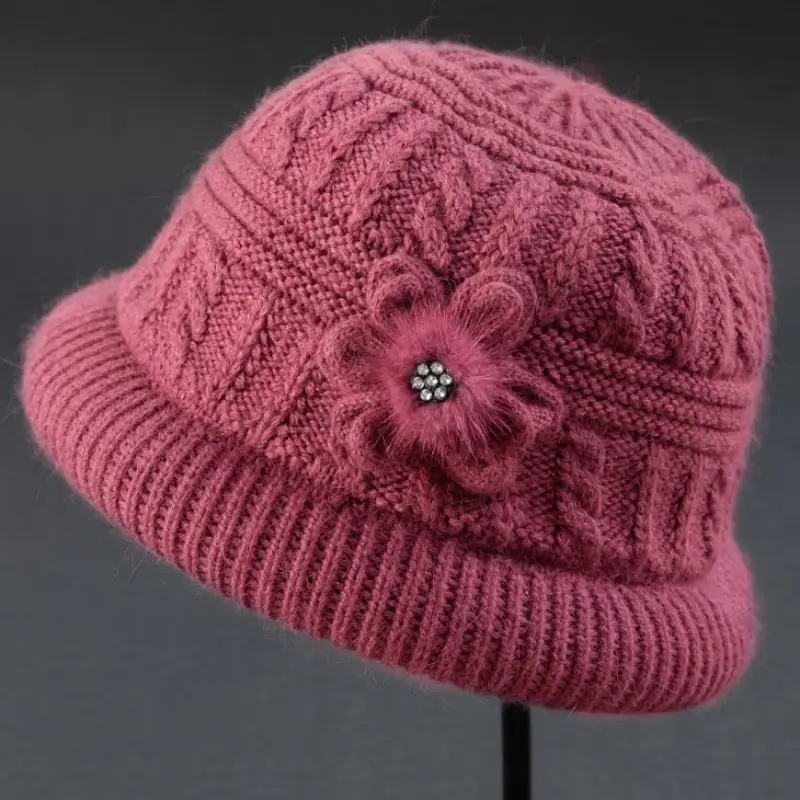 Fleece Lined Women's Winter Hat & Scarf Set - Image 3