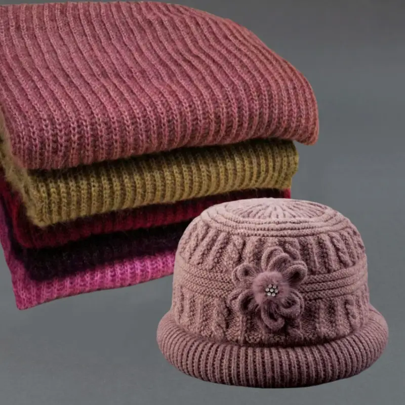 Fleece Lined Women's Winter Hat & Scarf Set - Image 7