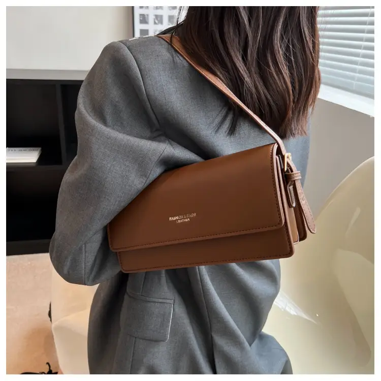 Women's Bag Ins Niche Style 2026 New Model High-End Autumn Hot-Selling Shoulder Crossbody Bag Versatile Texture Small Square Bag — feature 22