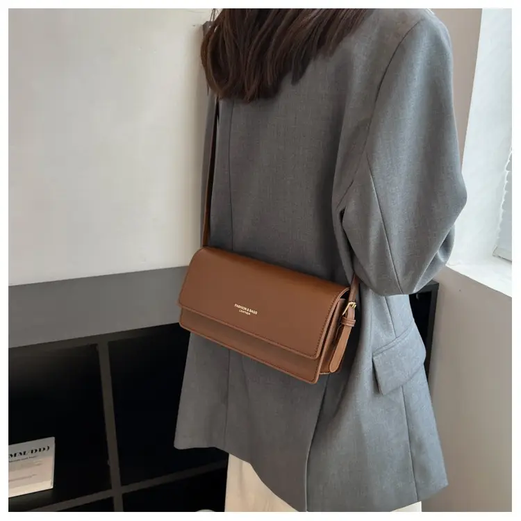 Women's Bag Ins Niche Style 2026 New Model High-End Autumn Hot-Selling Shoulder Crossbody Bag Versatile Texture Small Square Bag — feature 23