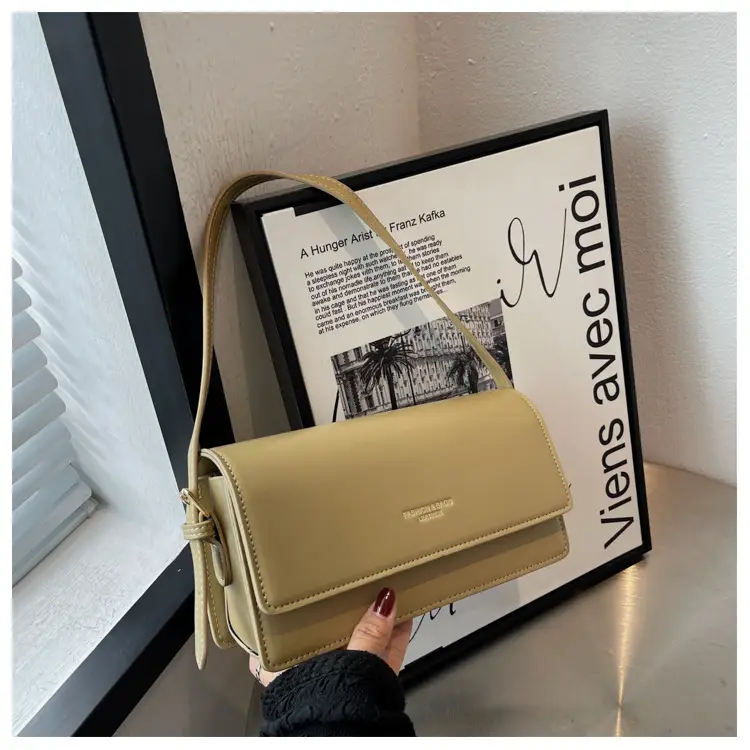 Women's Bag Ins Niche Style 2026 New Model High-End Autumn Hot-Selling Shoulder Crossbody Bag Versatile Texture Small Square Bag — feature 36