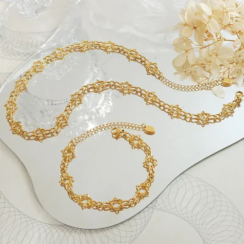 Gold Chain Necklace Set with Heart & Knot Design