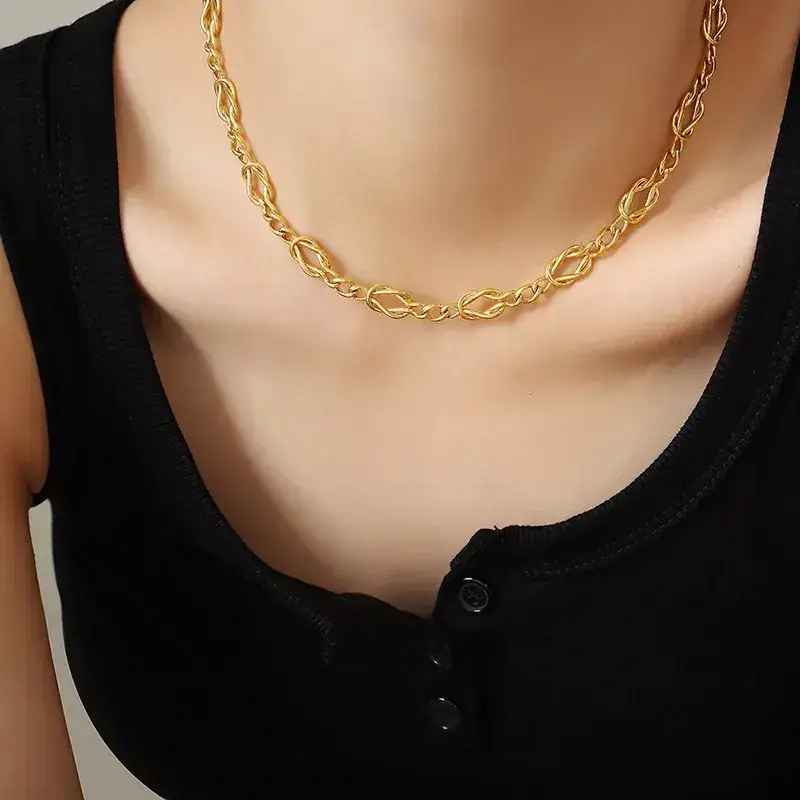 Gold Chain Necklace Set with Heart & Knot Design