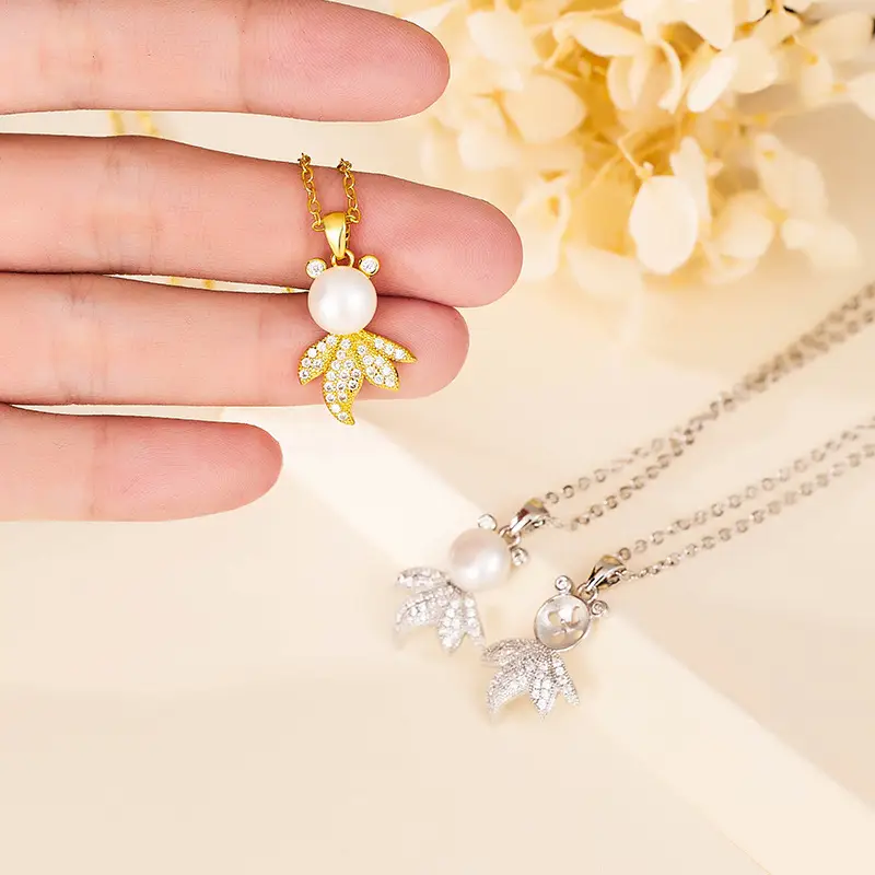 Women's Pearl Goldfish Pendant Necklace with 18K Gold Plating - Image 3