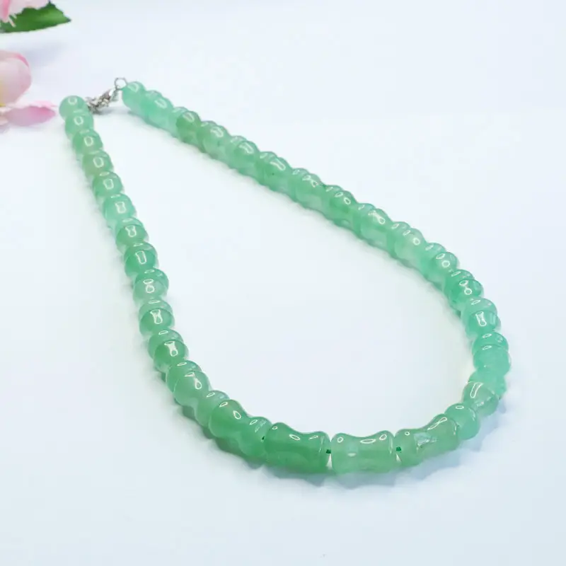Guan Yu Jade Necklace Green Jade S2082201 — feature 6