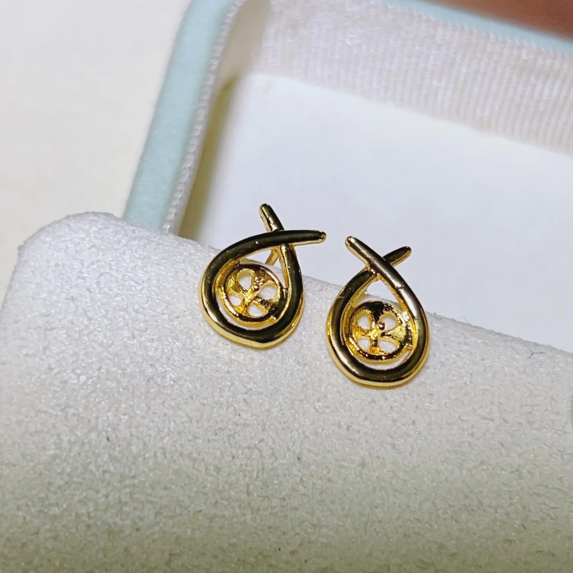 Korean Style Cross Pearl Earrings S925 Silver Drop Shaped