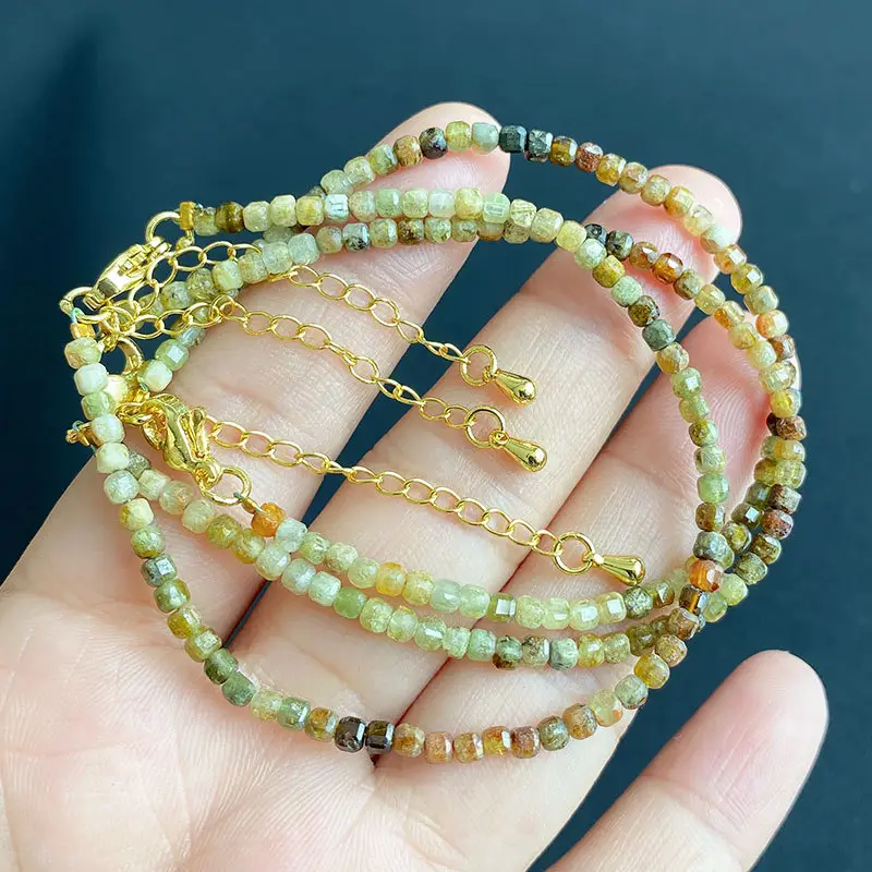 Jingyao Natural Gradient Rainbow Green Garnet Bracelet Mini Small Cube Mineral Encapsulated Crystal Bracelet