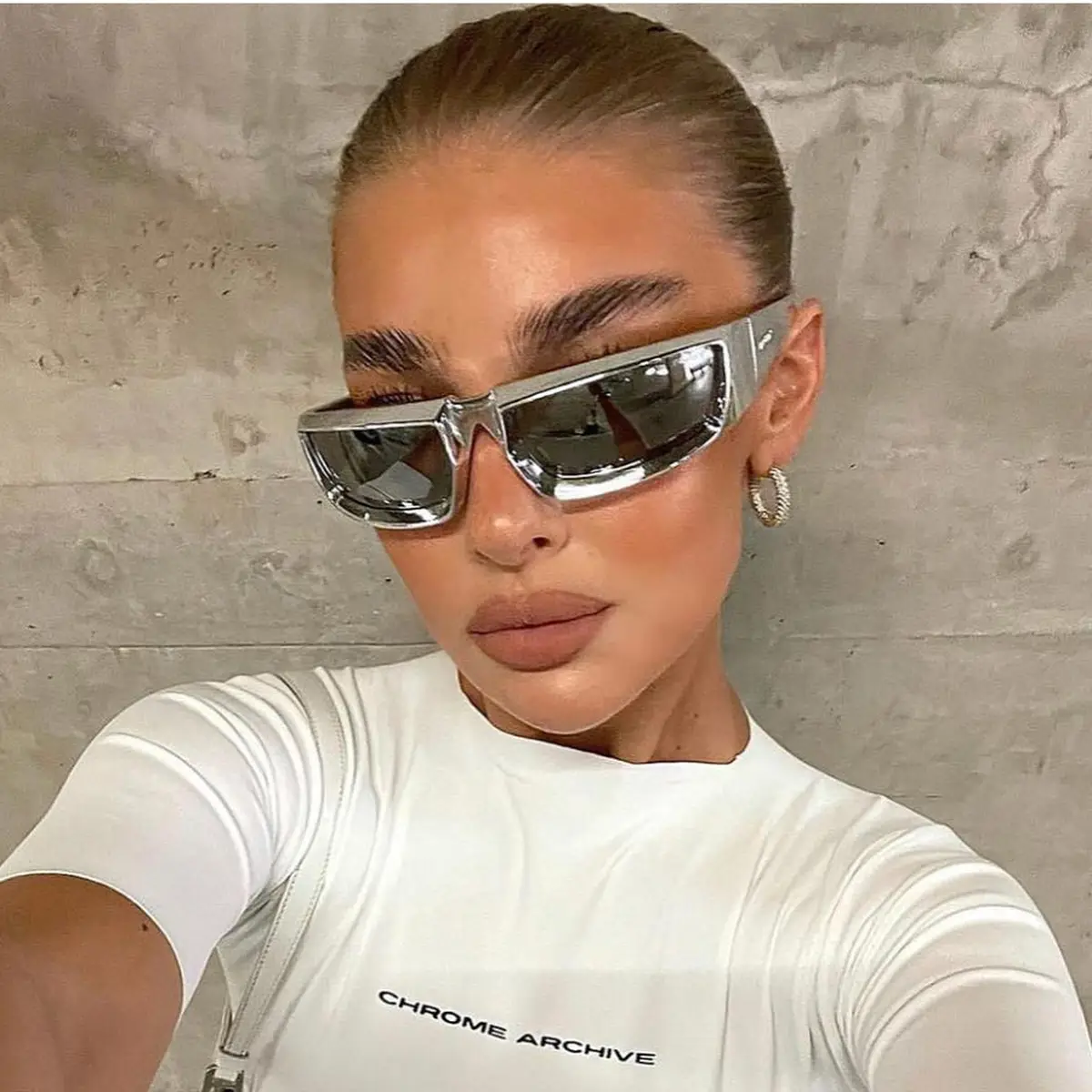 Futuristic Silver Hip-Hop Sunglasses Y2K 2022 - Image 6