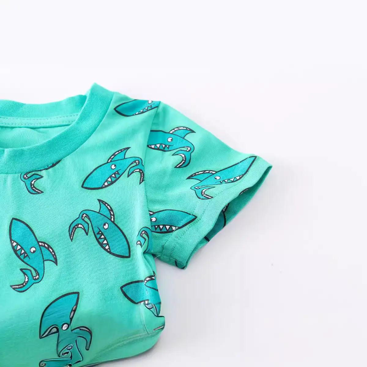 2024 Boys Butterfly T-Shirt Cotton Small Medium - Image 3