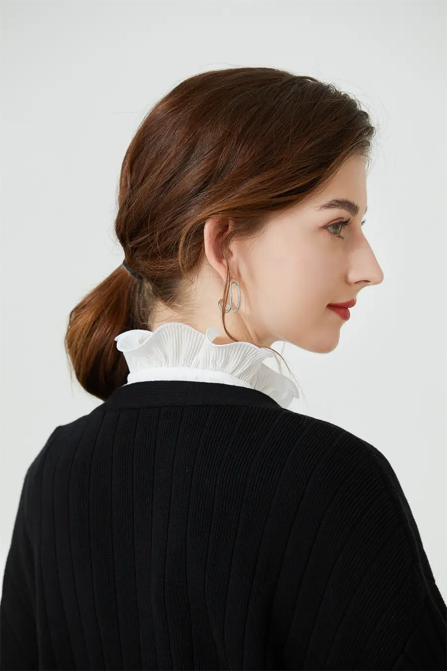 White Fake Collar with Ruffled Lace for Women — feature 10